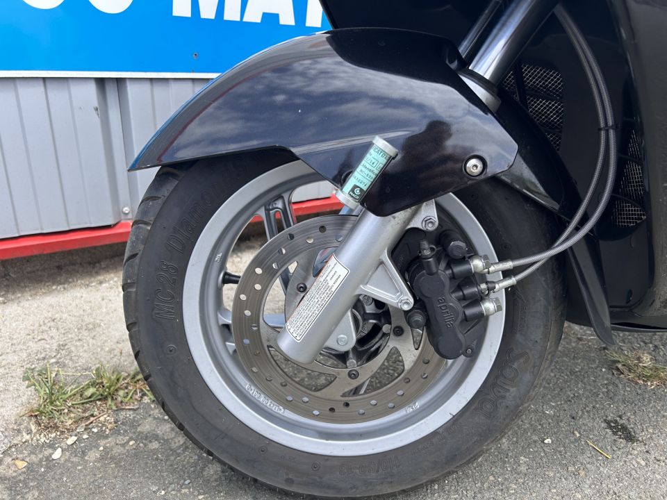 APRILIA ATLANTIC 125 4