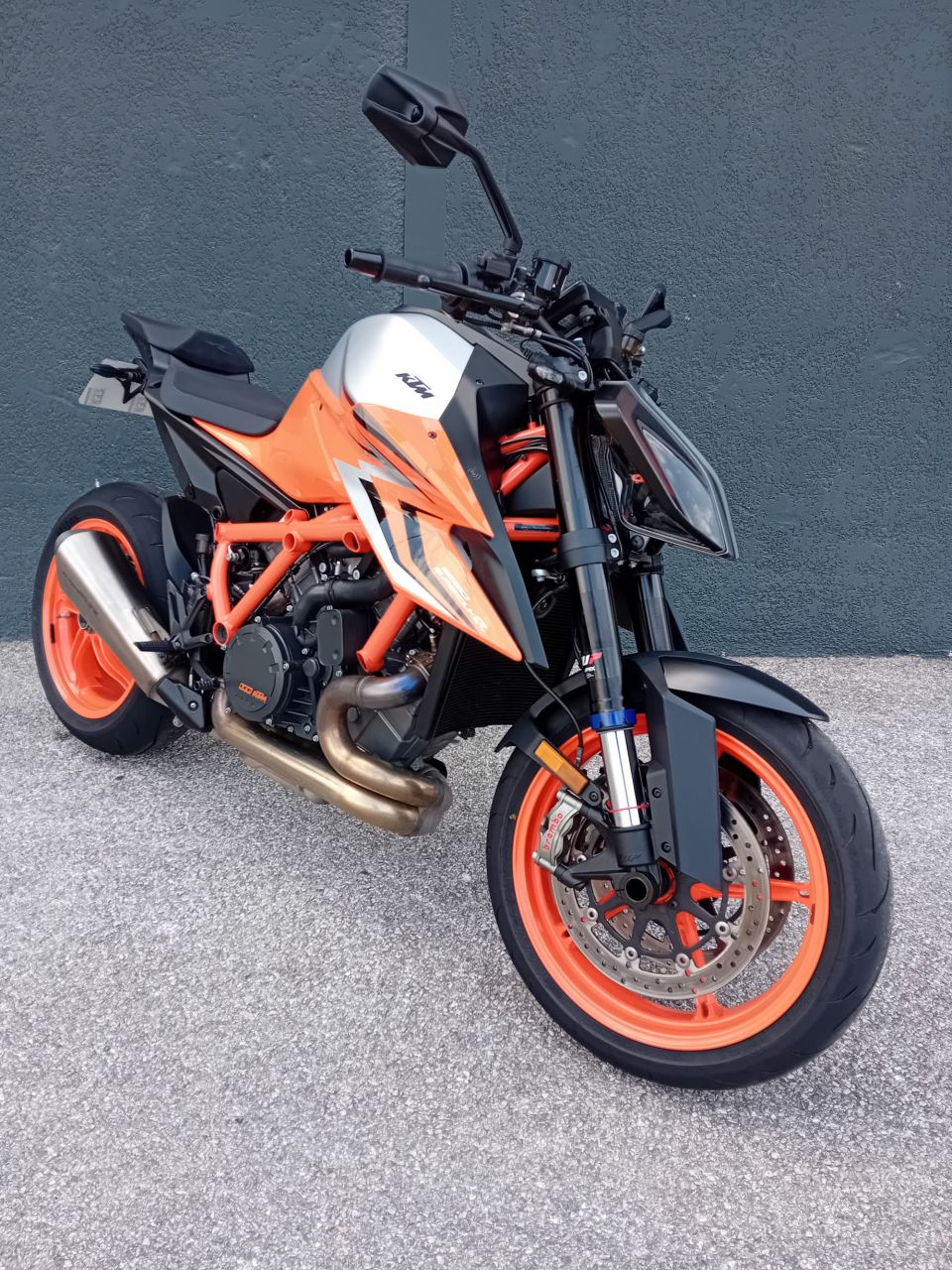 KTM 1290 SUPER DUKE R EVO 4