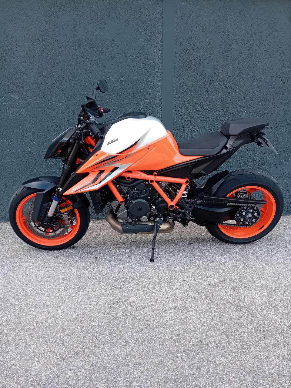 KTM 1290 SUPER DUKE R EVO 4