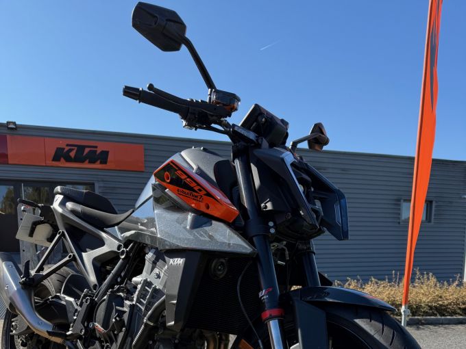 KTM 990 SUPER DUKE 4