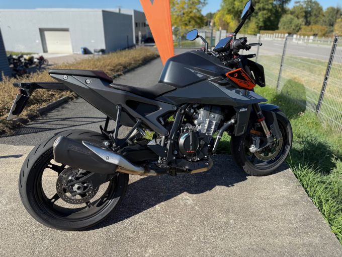 KTM 990 SUPER DUKE 4