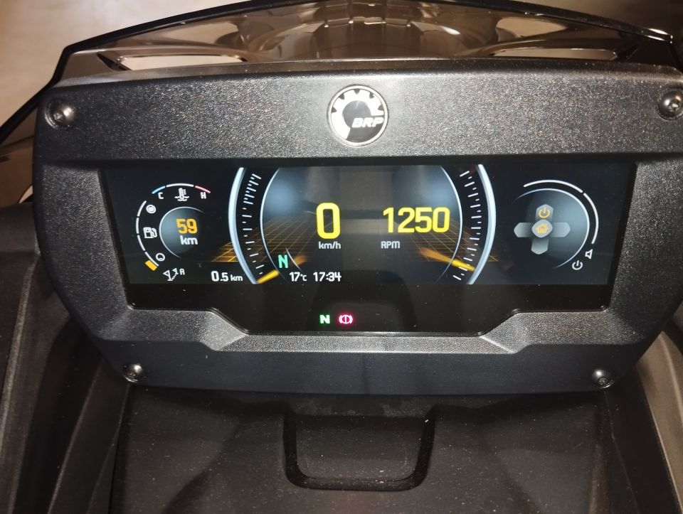 CAN-AM SPYDER F3-S 4