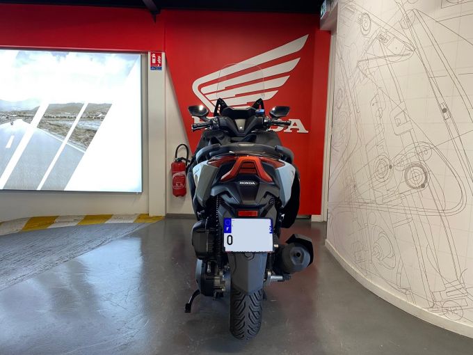 HONDA NSS FORZA 125 4