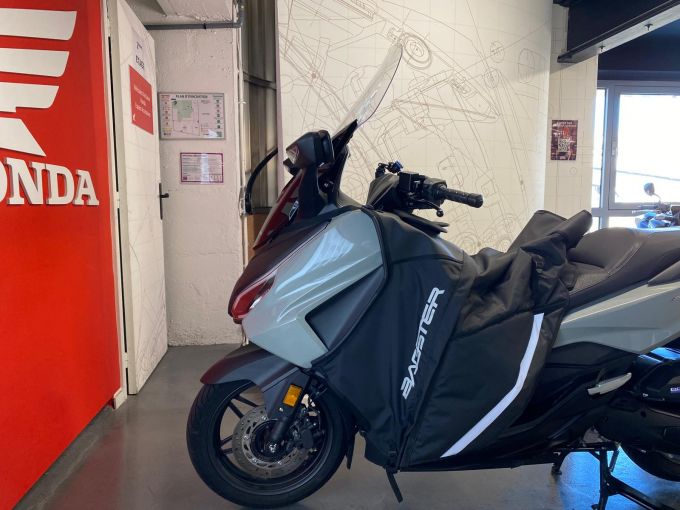 HONDA NSS FORZA 125 4