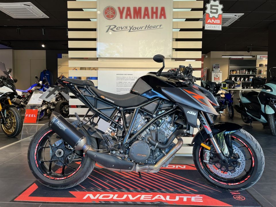 KTM 1290 SUPER DUKE R 4