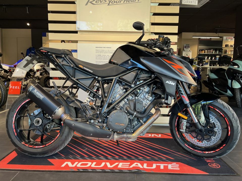 KTM 1290 SUPER DUKE R 4