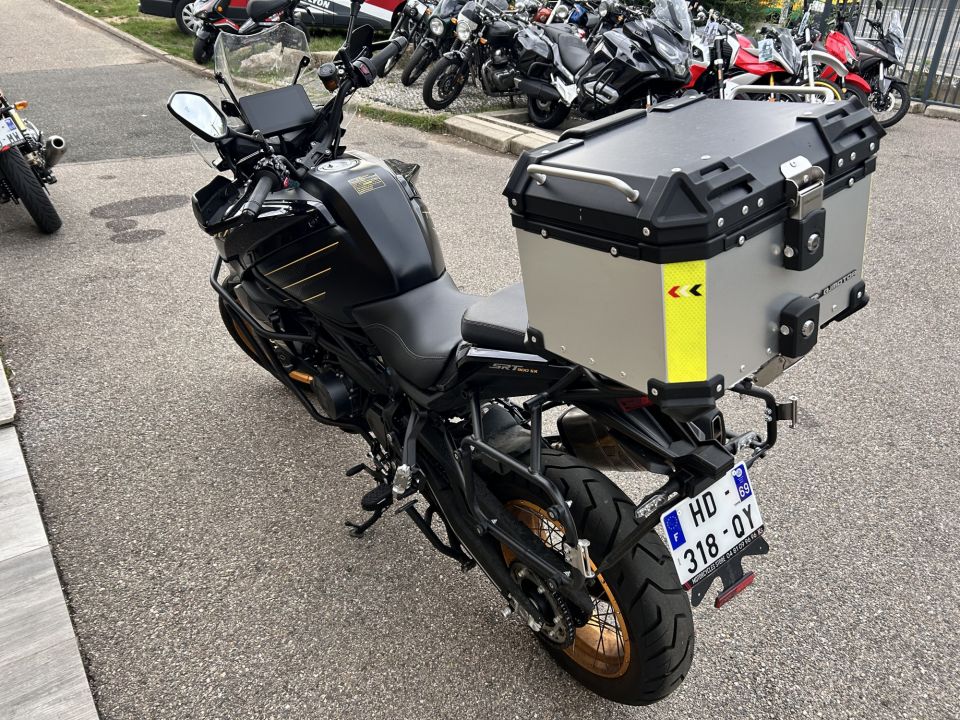 QJ MOTOR SRT 900 TOURING 4