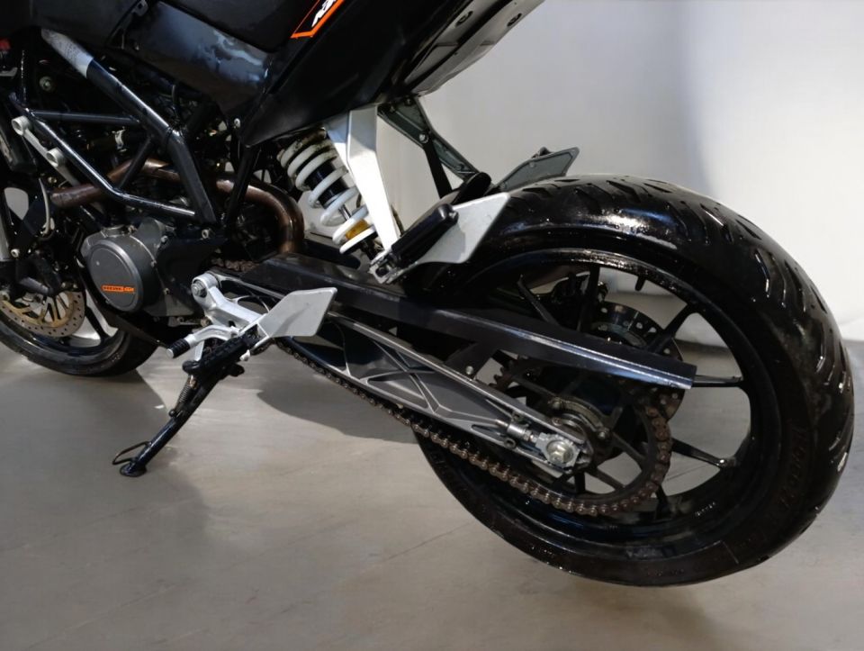 KTM 125 DUKE 4