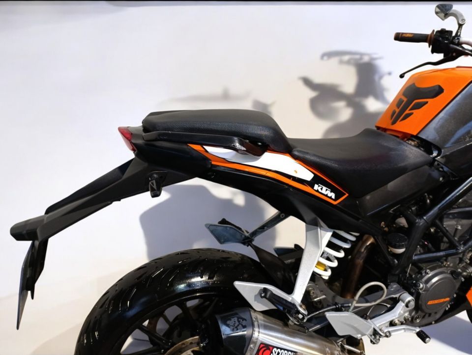 KTM 125 DUKE 4