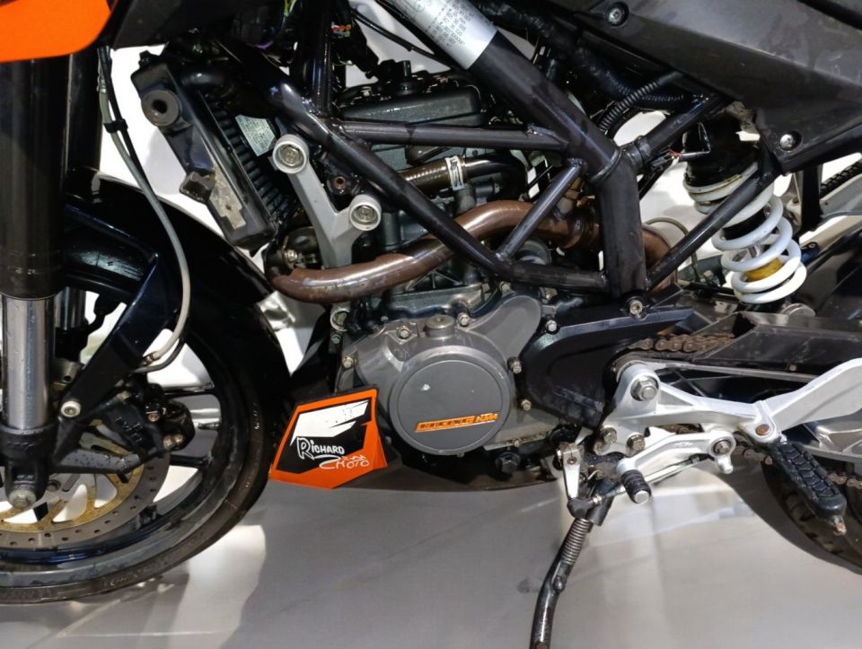 KTM 125 DUKE 4