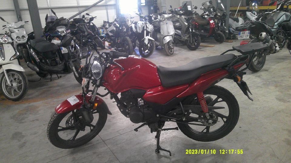 HONDA CB 125 F 4
