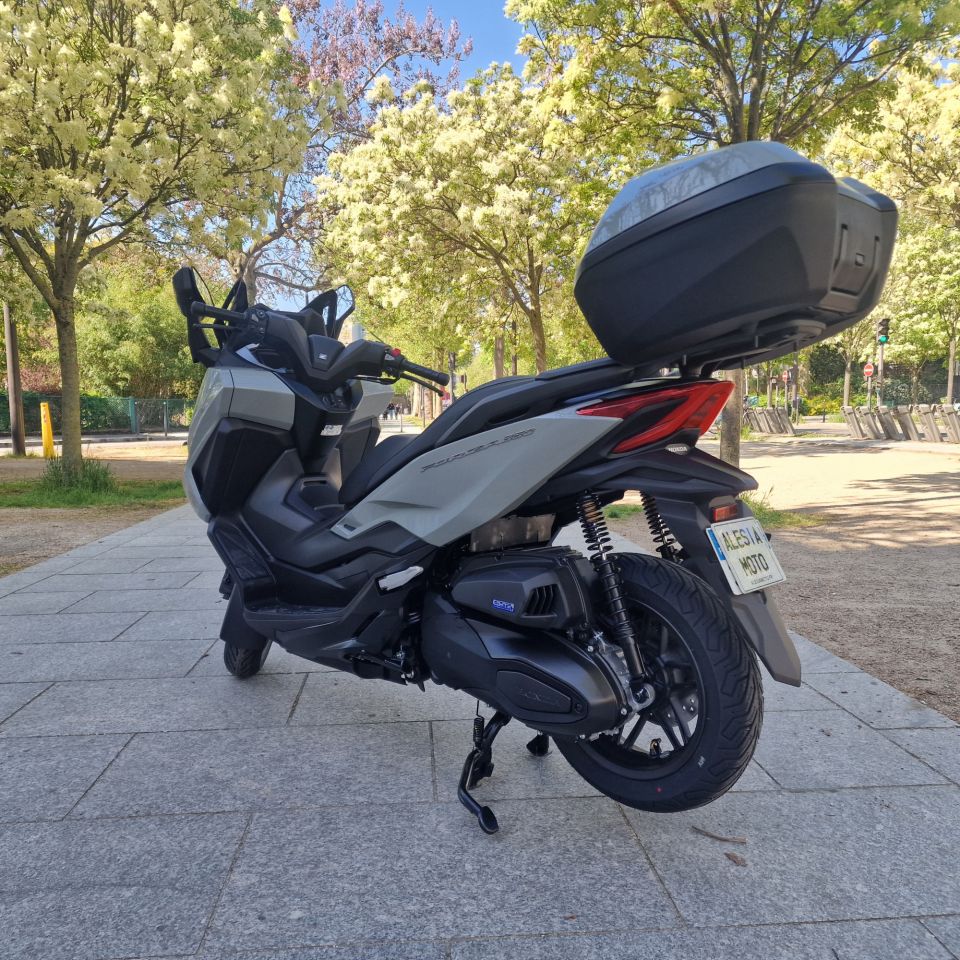 HONDA NSS FORZA 350 4