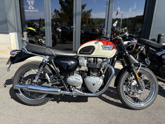 TRIUMPH Bonneville T100 4