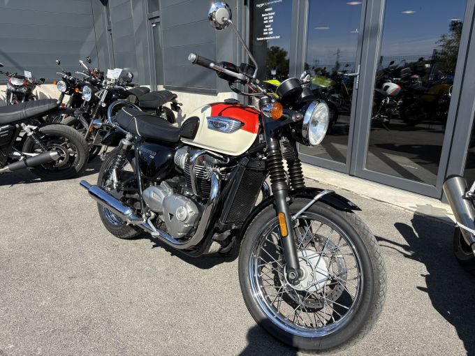 TRIUMPH Bonneville T100 4
