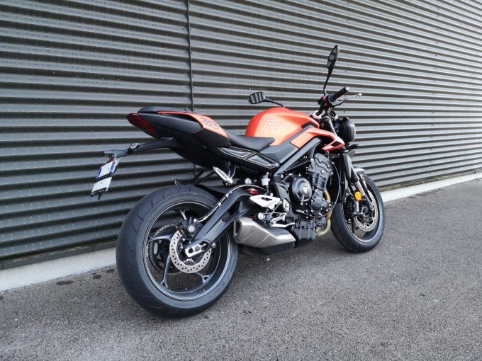 TRIUMPH STREET TRIPLE 765 R A2 4