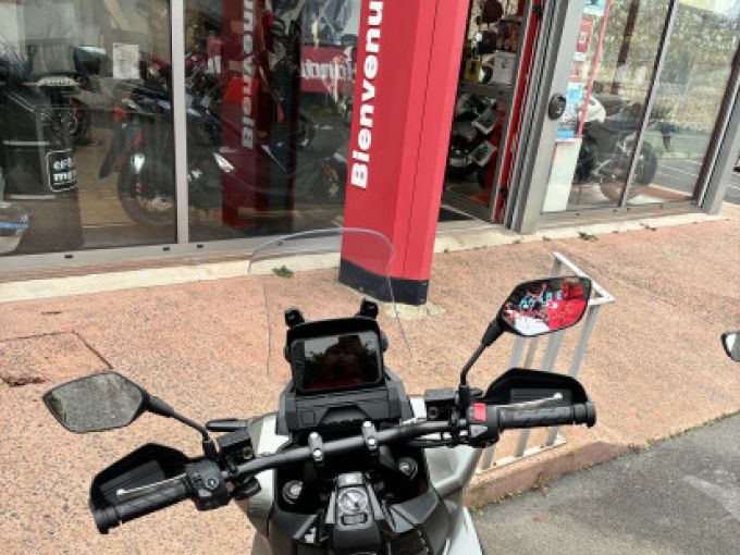 HONDA ADV 350 4