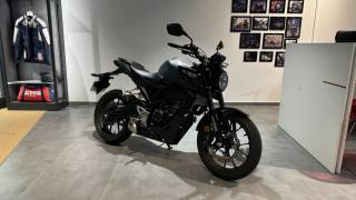 HONDA CB125R - 2024