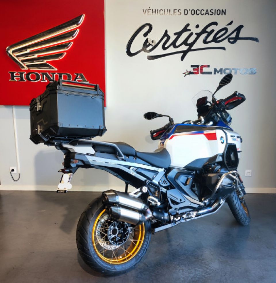 BMW R 1300 GS ADVENTURE 4