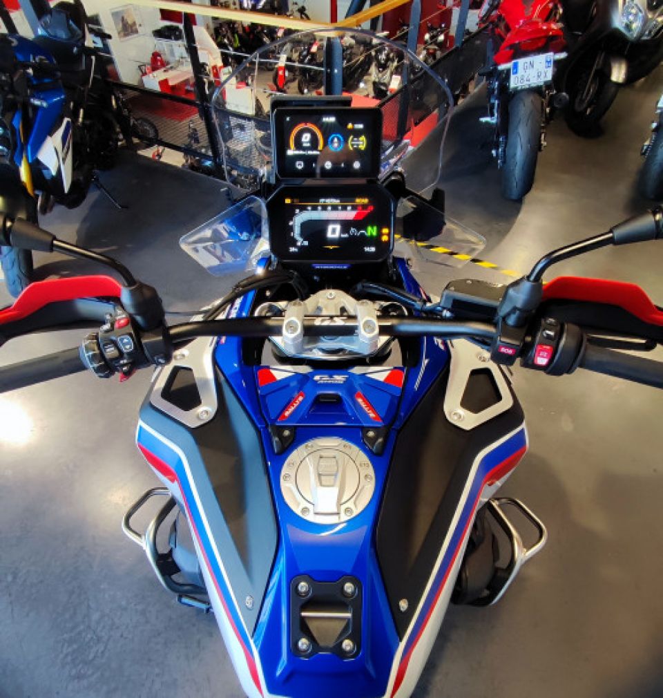 BMW R 1300 GS ADVENTURE 4