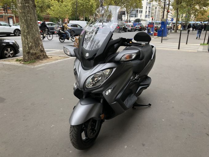 SUZUKI BURGMAN 650 4