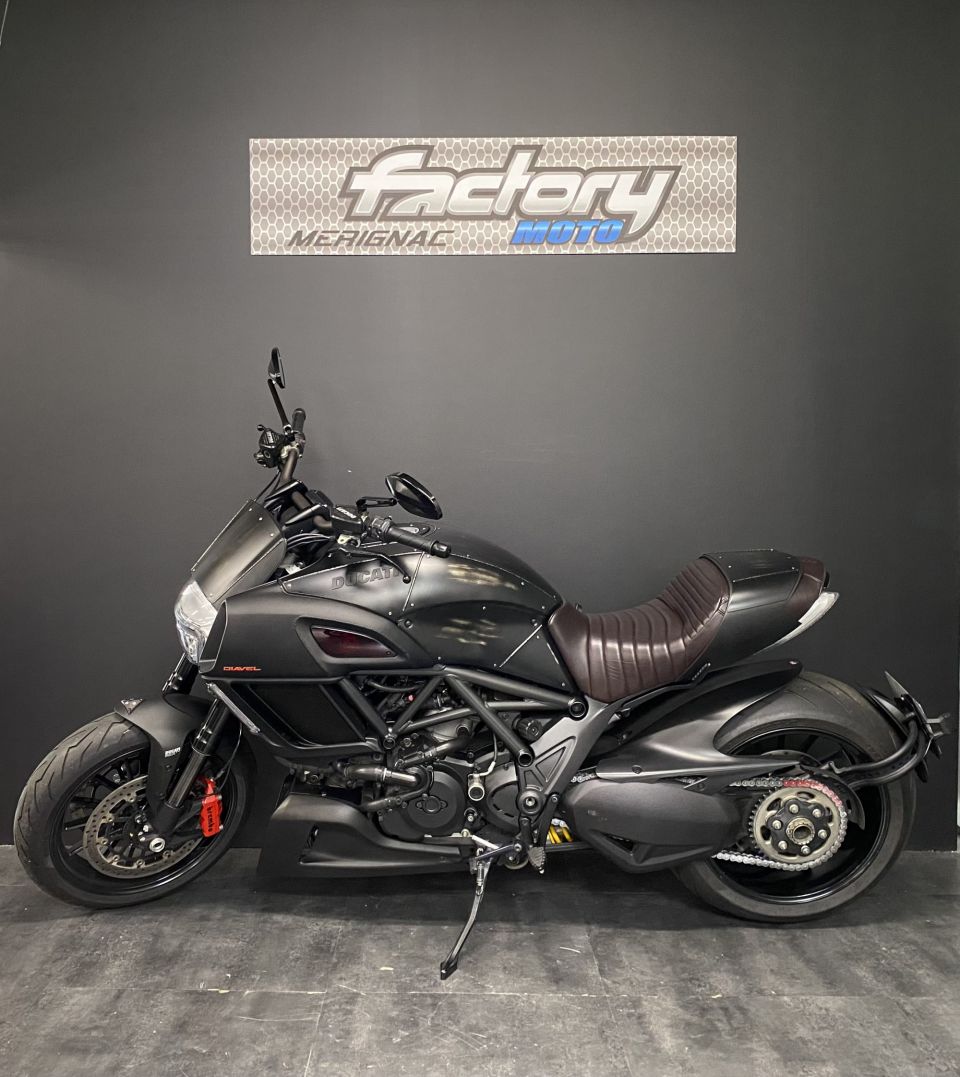 DUCATI DIAVEL 4
