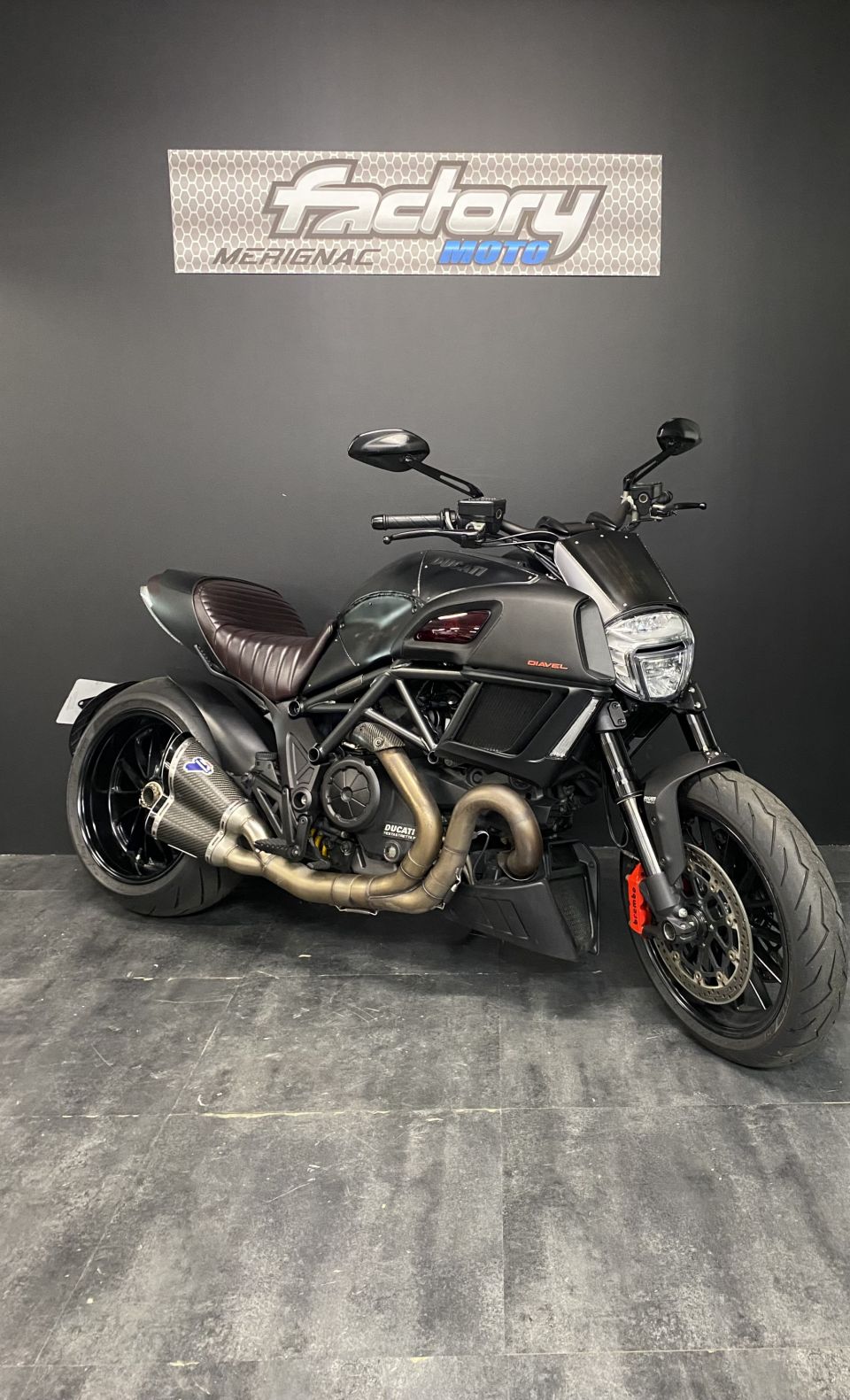 DUCATI DIAVEL 4
