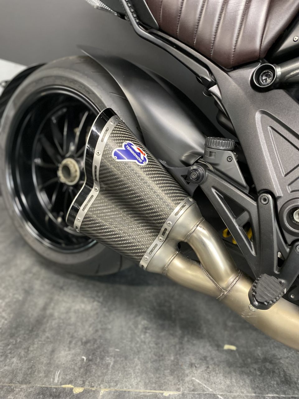 DUCATI DIAVEL 4