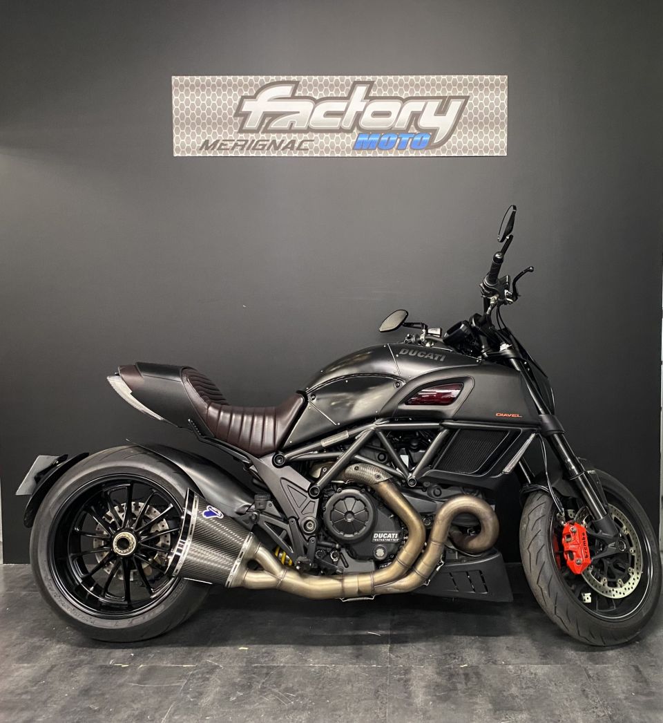 DUCATI DIAVEL 4