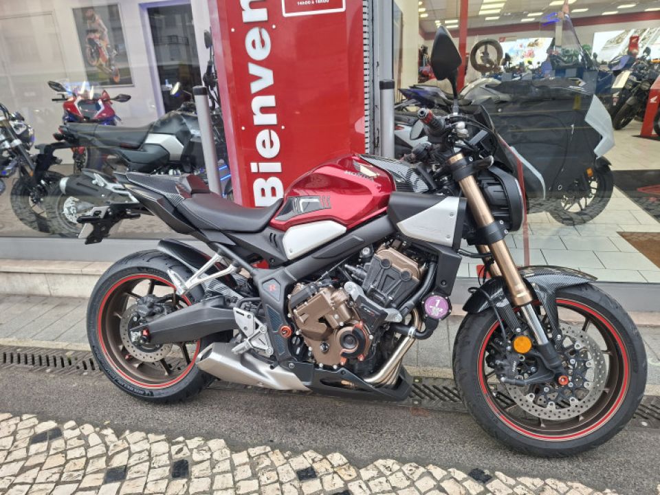 HONDA CB650R 4