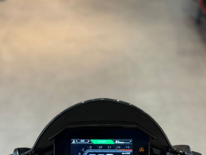 APRILIA TUONO 1100 V4 FACTORY 4
