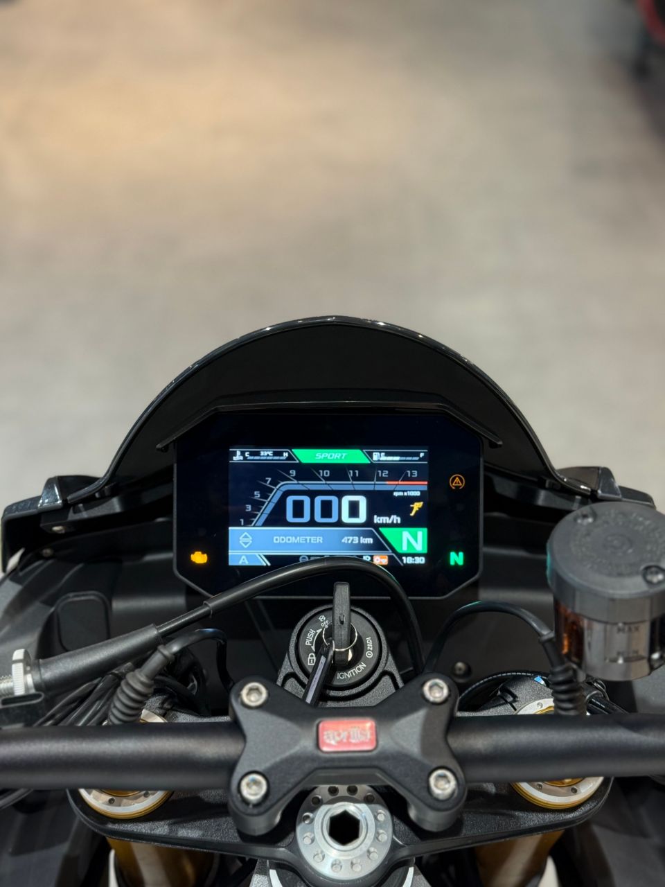 APRILIA TUONO 1100 V4 FACTORY 4