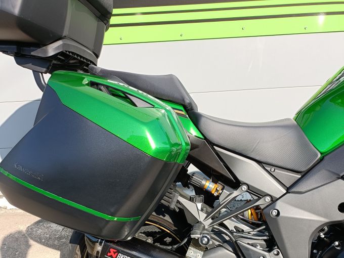 KAWASAKI NINJA 1100 SX SE PERFORMANCE TOURER + TOP CASE 4