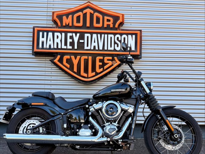 HARLEY-DAVIDSON SOFTAIL STREET BOB 1923 4