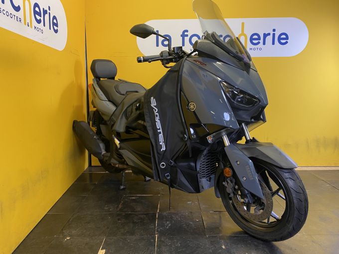 YAMAHA XMAX 125 TECH MAX 4