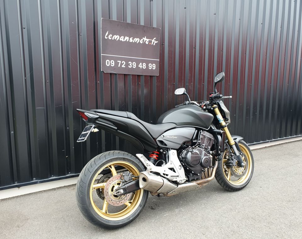 HONDA CB 600 F HORNET 4