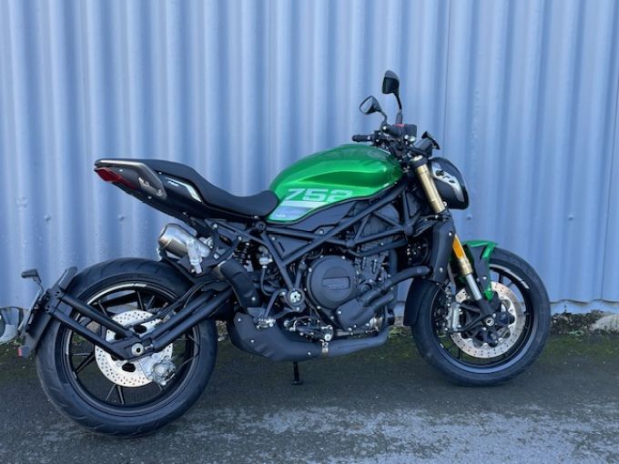 BENELLI 752s 4