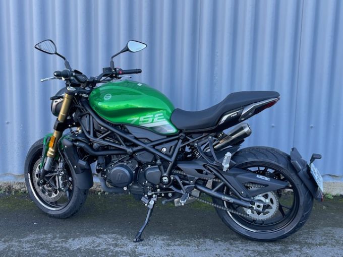 BENELLI 752s 4