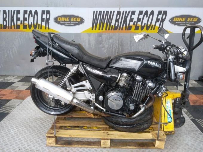 YAMAHA XJR 1200 4