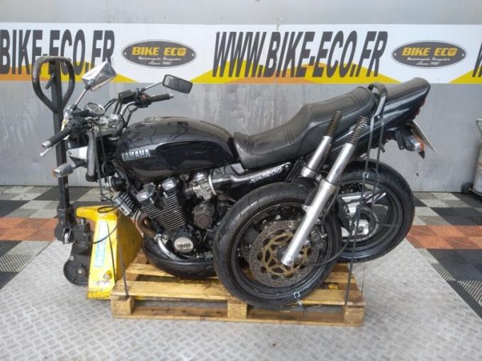 YAMAHA XJR 1200 4