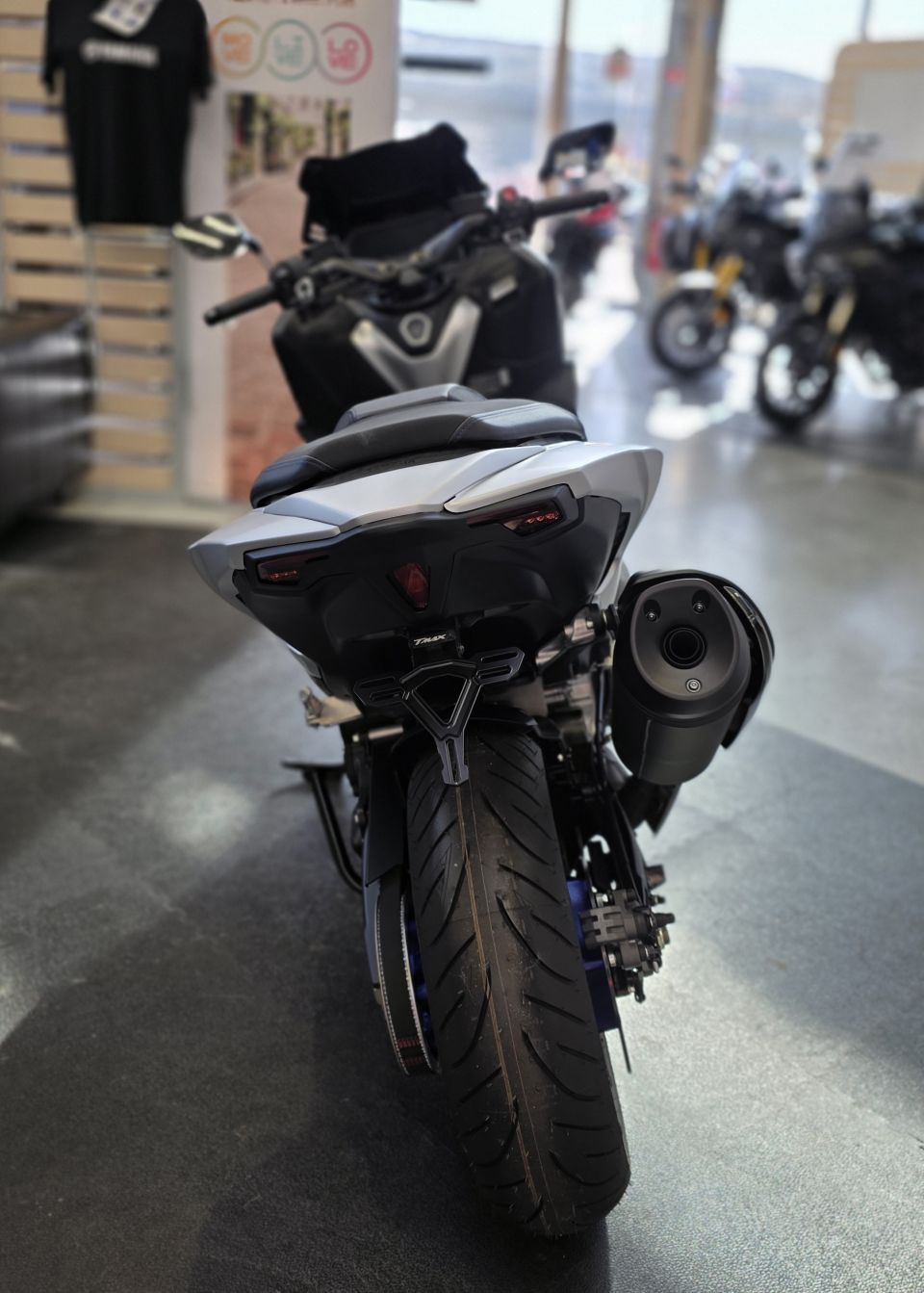 YAMAHA XP T-MAX 560 4