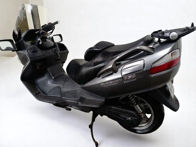SUZUKI BURGMAN 650 4