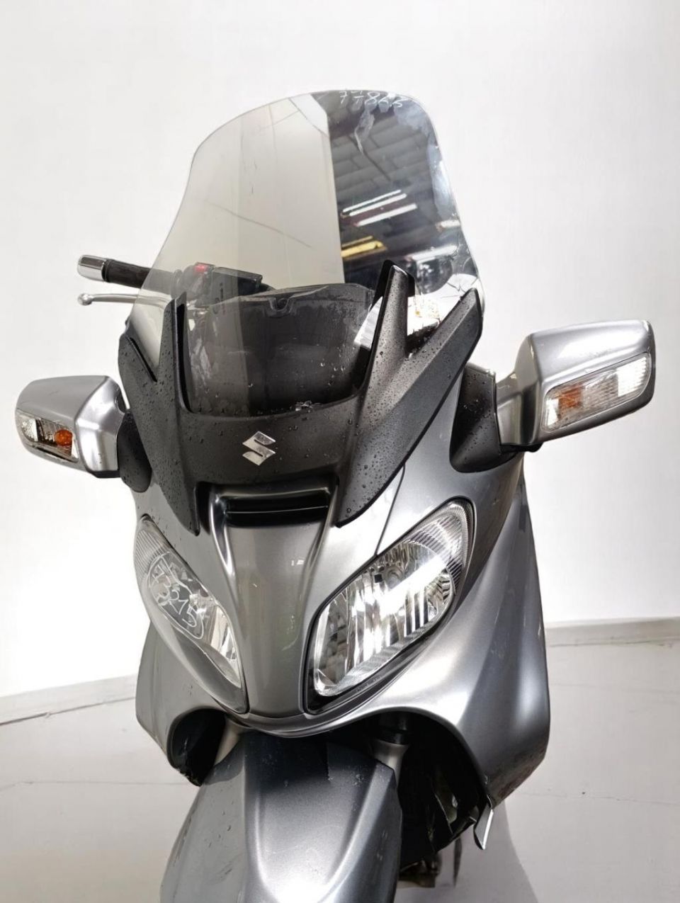 SUZUKI BURGMAN 650 4