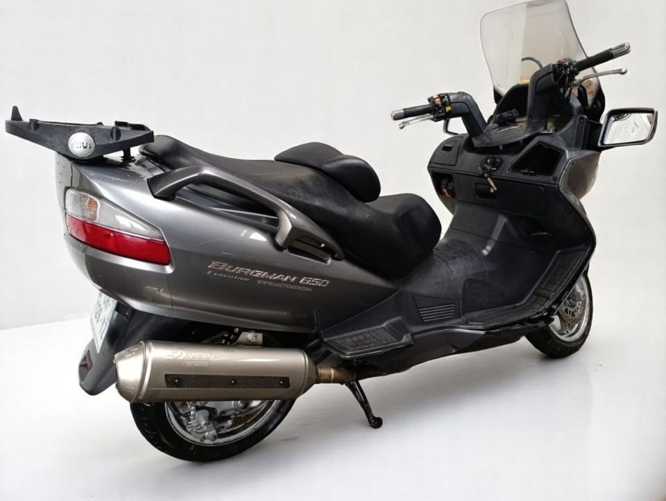 SUZUKI BURGMAN 650 4