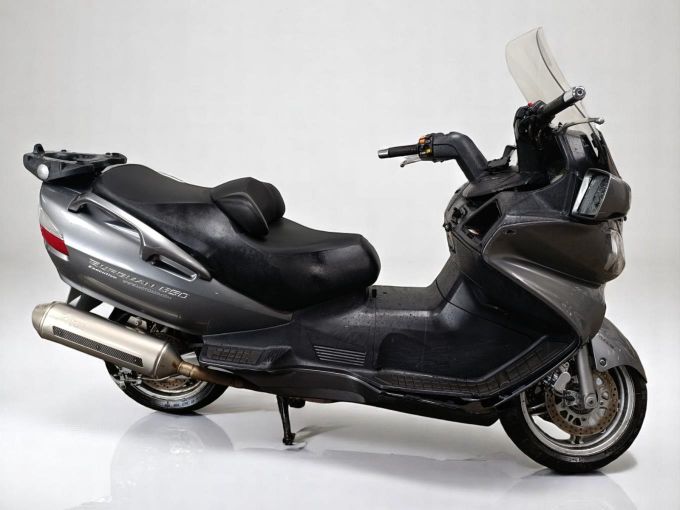 SUZUKI BURGMAN 650 4