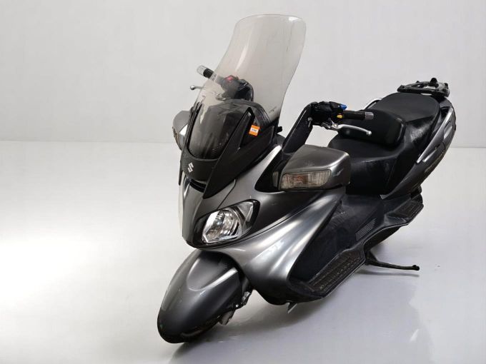 SUZUKI BURGMAN 650 4