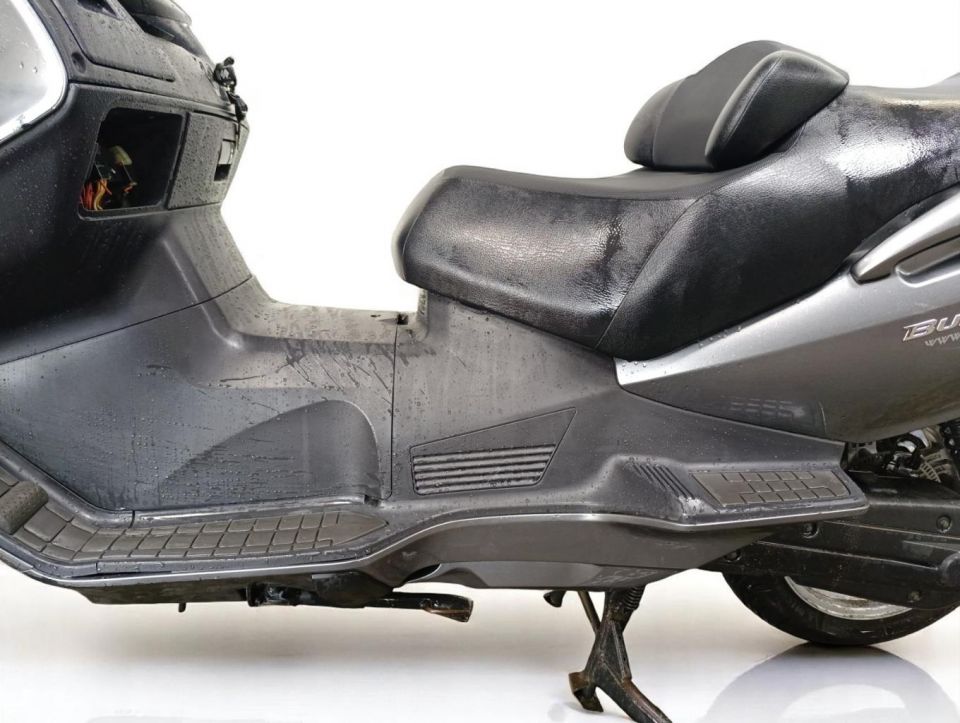 SUZUKI BURGMAN 650 4