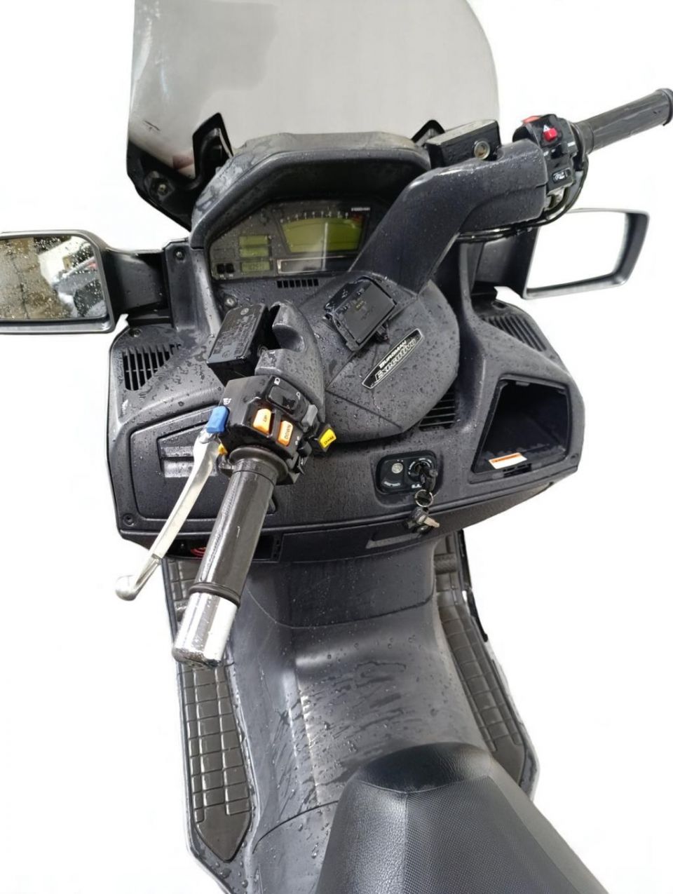 SUZUKI BURGMAN 650 4