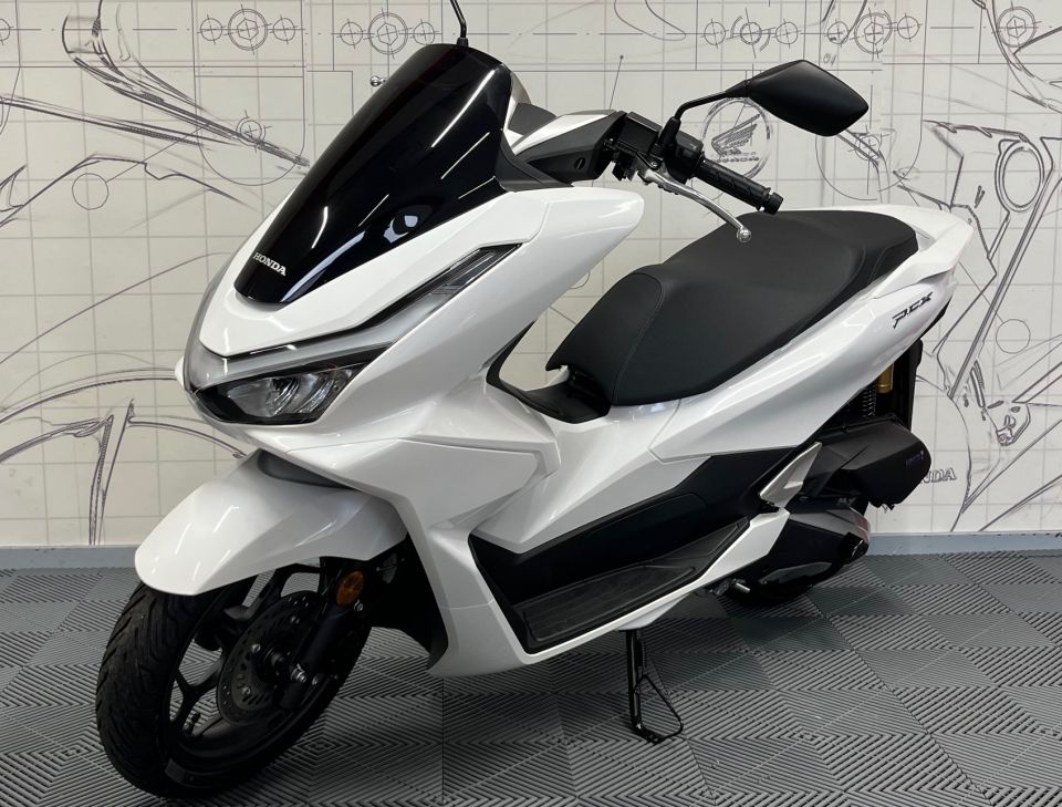 HONDA PCX 125 4