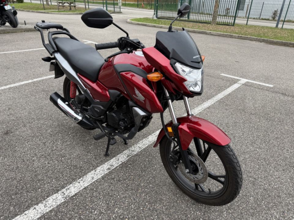 HONDA CBF 125 4