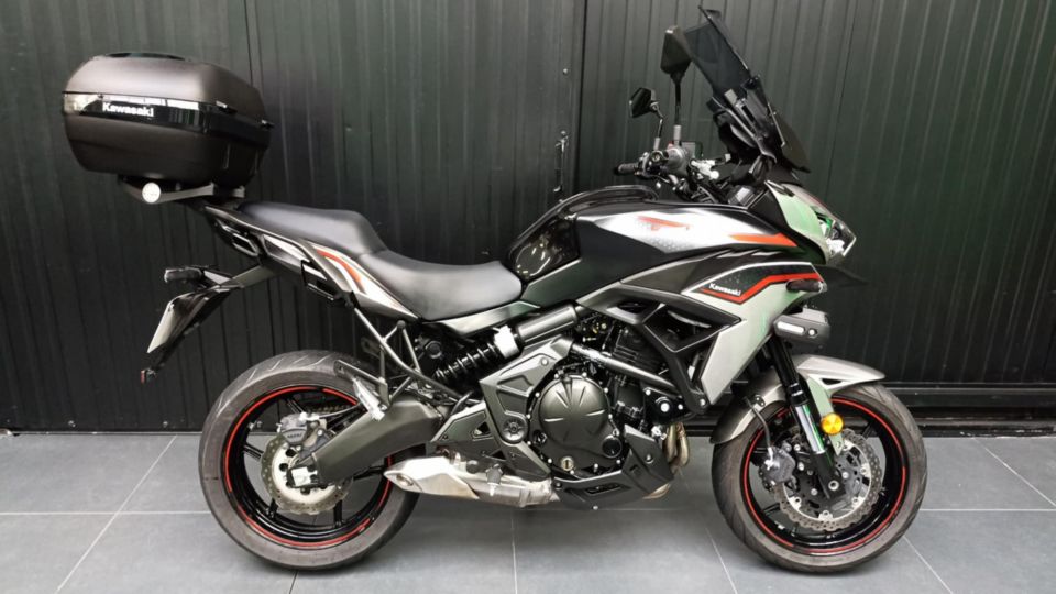 KAWASAKI VERSYS 650 4